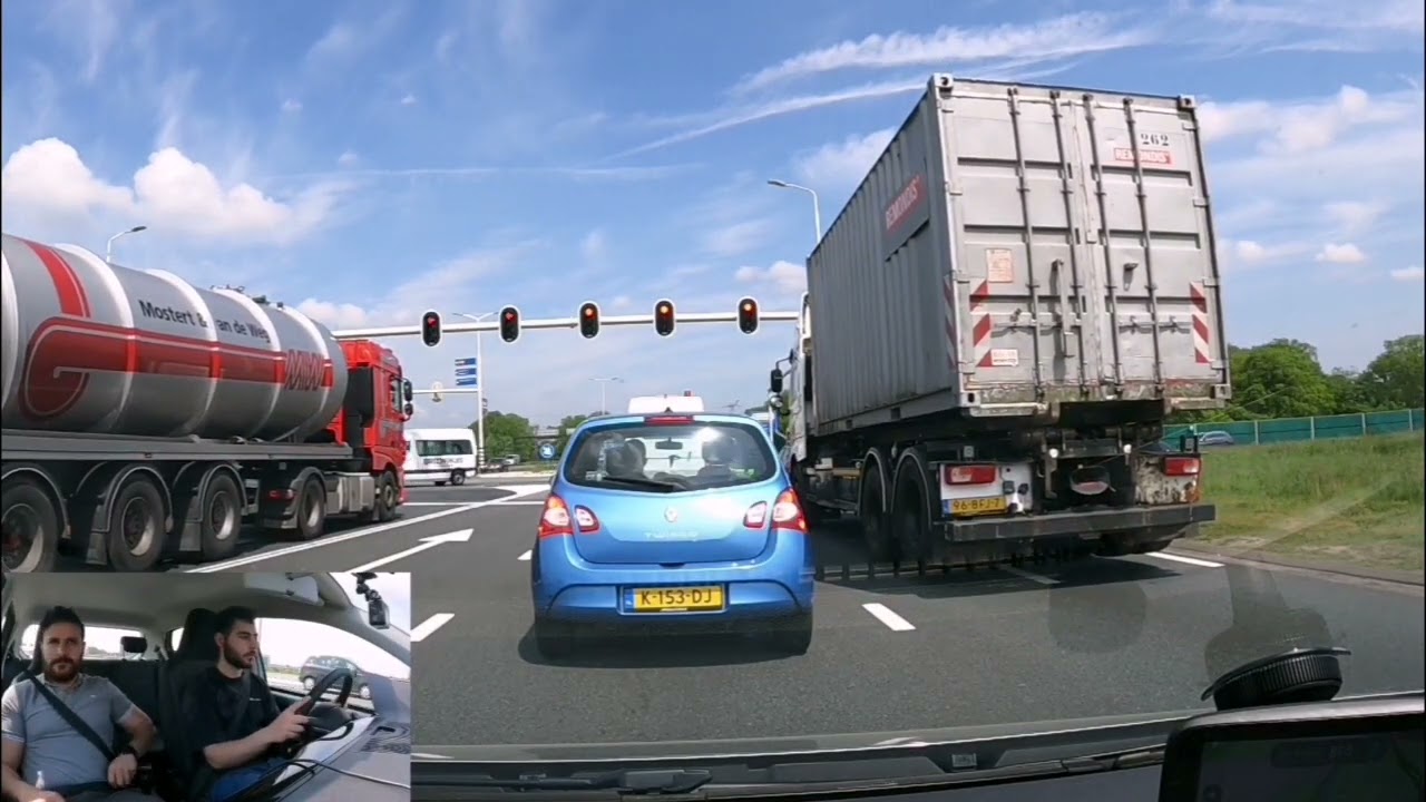 من اصعب الطرق و سبب رسوب الكثير من الطلاب بمنطقة انشقدة في هولندا! #هولندا #nederland #auto #سيارة