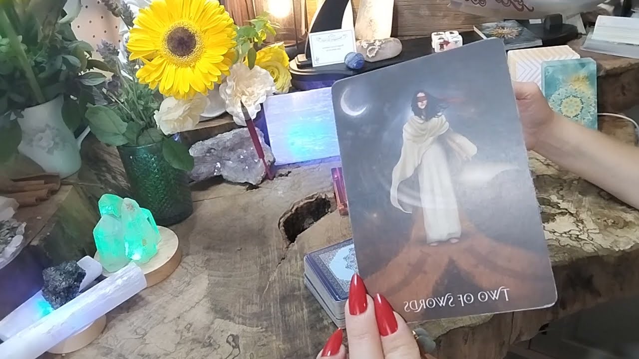 SIGNO DE VIRGEM♍ REVELAÇÃO PODEROSA LEITURA DO AMOR QUEM É ESSA PESSOA? Whatsapp054999498134