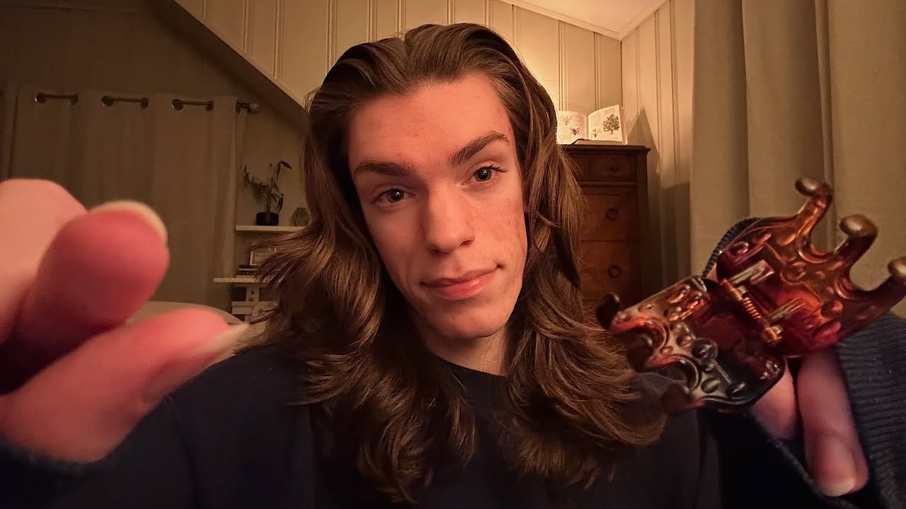 asmr hair clipping 💆🏽‍♀️
