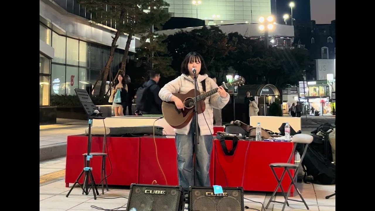 HOME (Live)