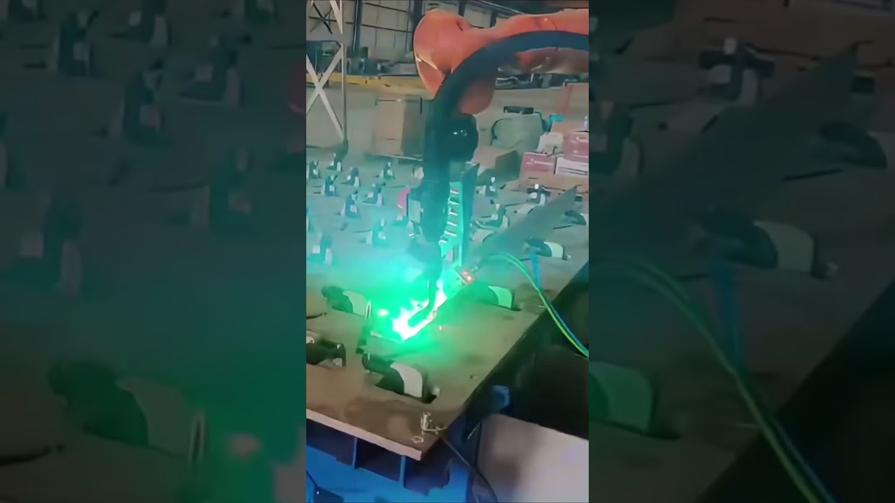 Micropanel robot welding for T beams