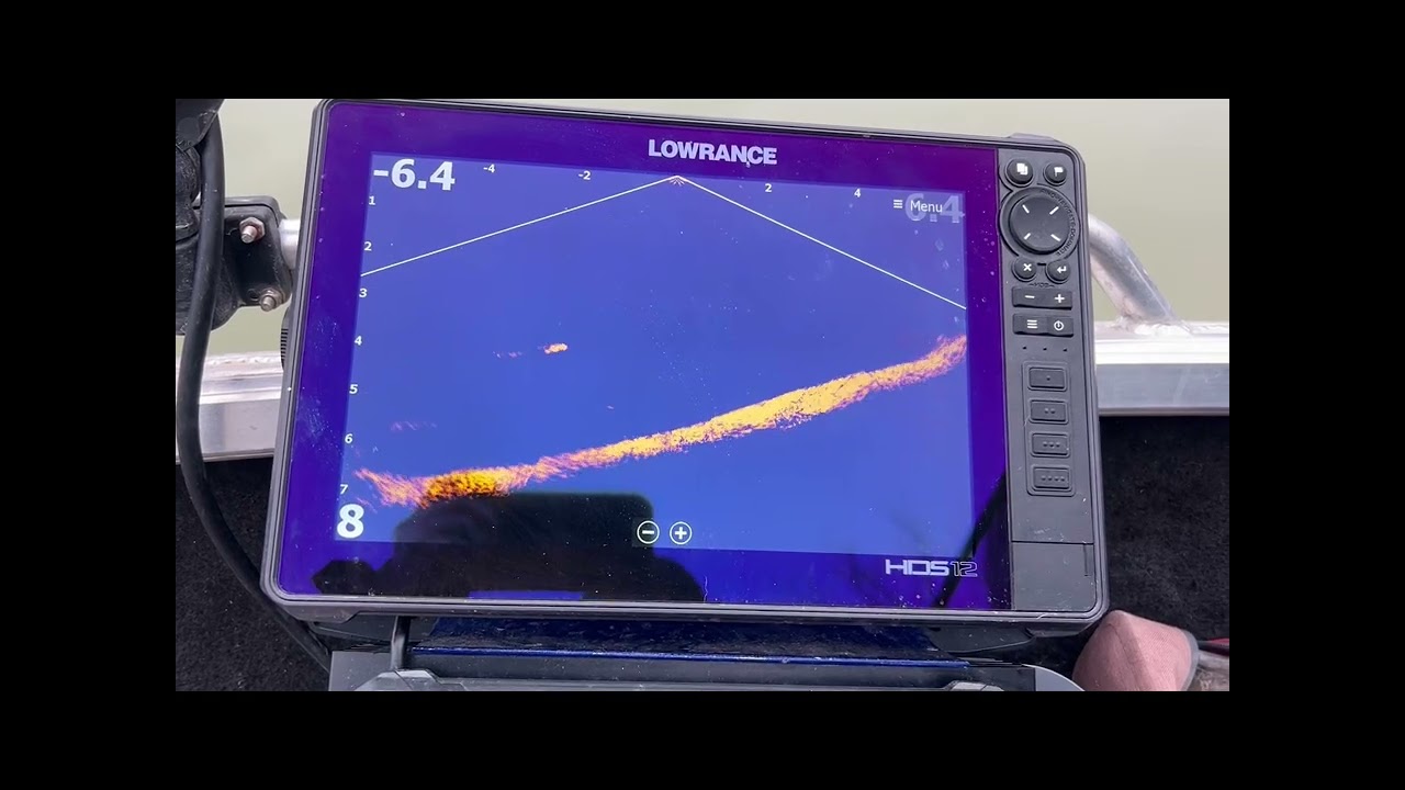 Un jour de pêche en verticale sur le lac du Der
