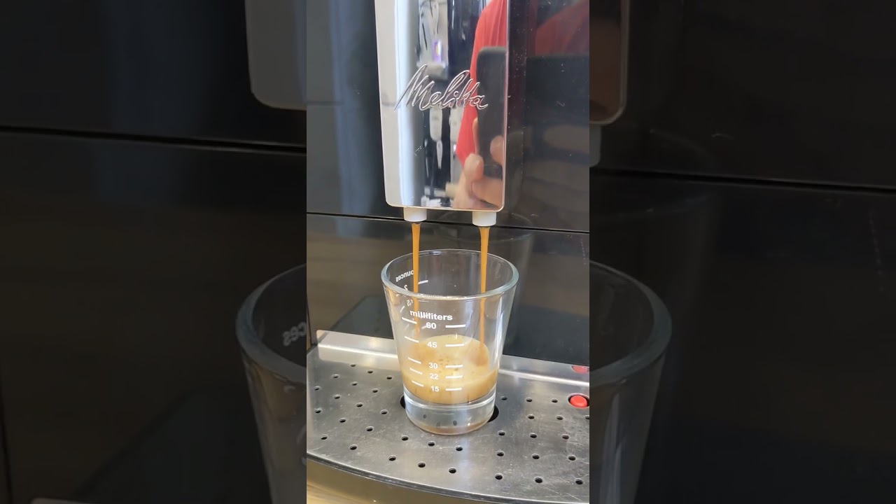 Кофемашина MELITTA CAFFEO SOLO & Perfect milk, демонстрация работы