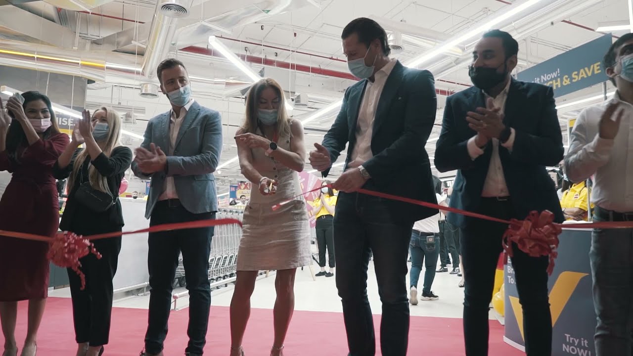 VIVA Supermarket now open at Times Square Center!