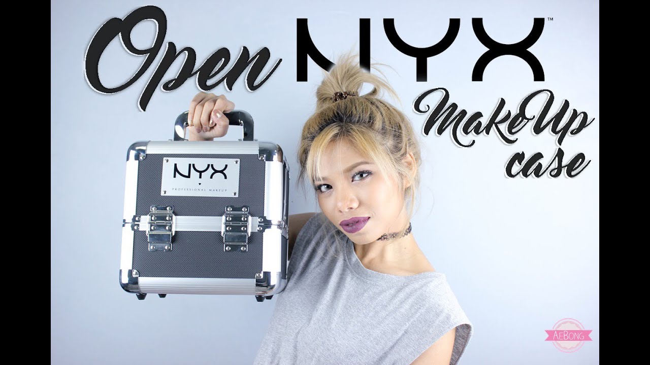 Open NYX Makeup Case