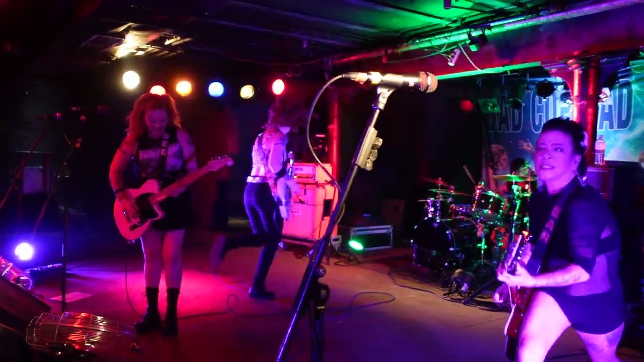 BAD COP BAD COP - 2025-11-08 - Freiburg, Germany - [Crash] - Full Live Set