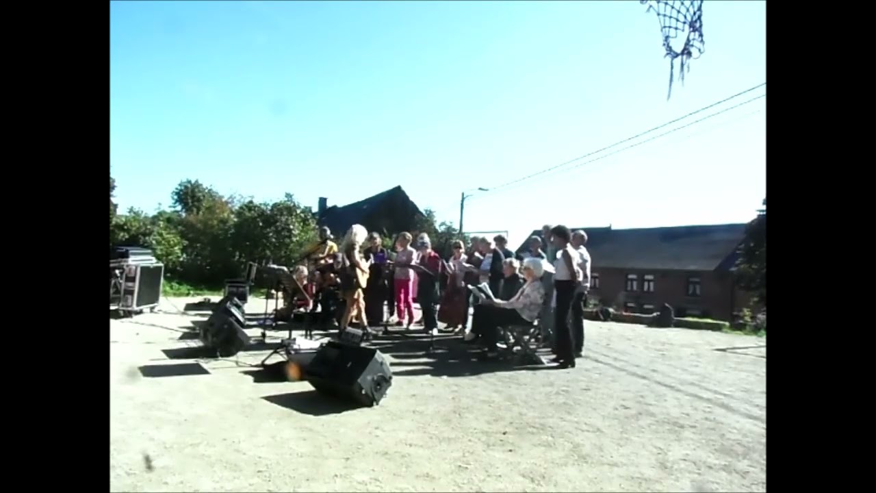 W E  des Arts à Mesnil-Eglise en septembre 23. Ici, La chorale Choeur à coeurs (suite et fin)