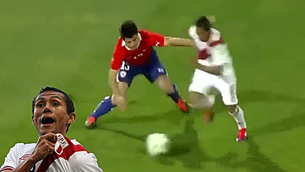 WILLIAN 'PERIQUITO' CHIROQUE REGATEANDO A TODOS EN LA COPA AMÉRICA 2011...