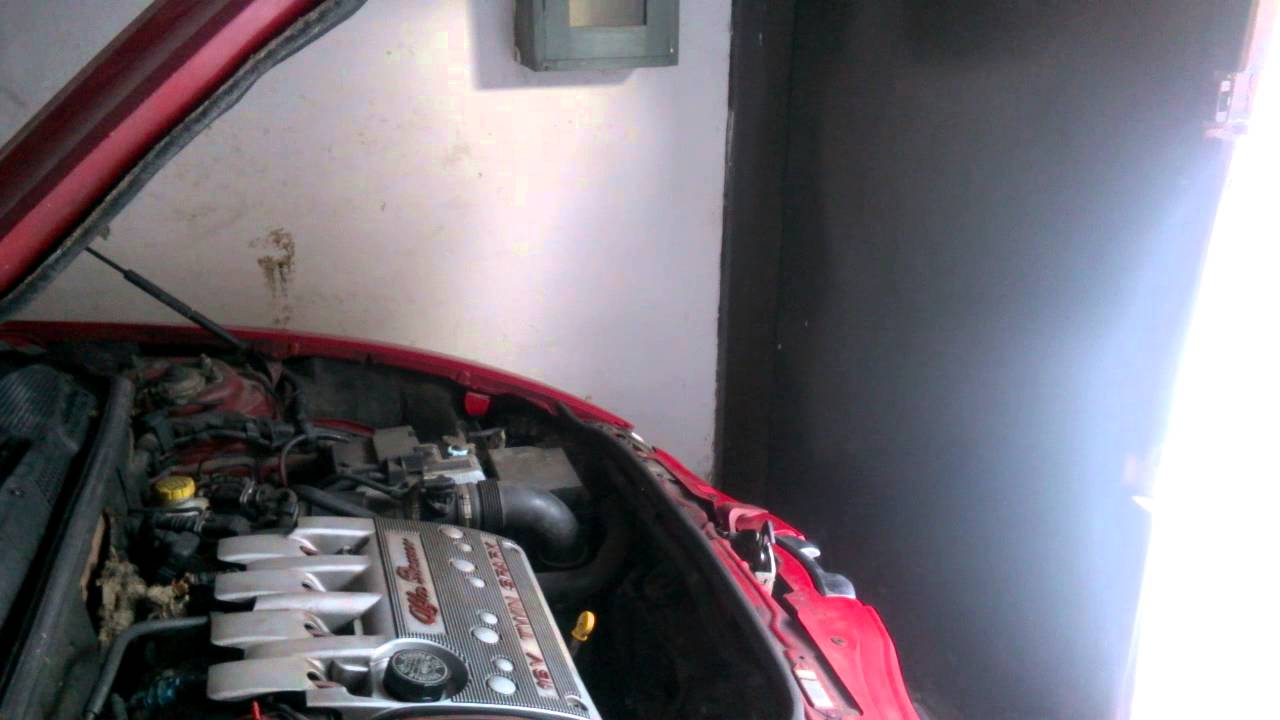 Alfa Romeo 147 1.6 T.Spark Cold Start & Engine Sound