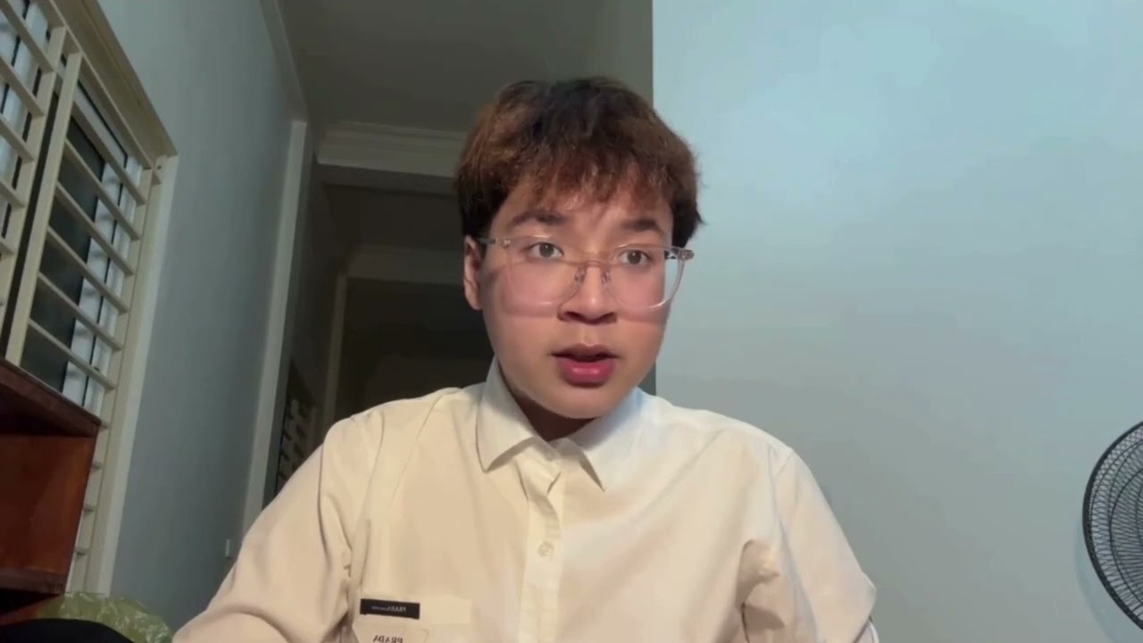 Bewerbungsvideo zum Restaurantfachmann - Van Hieu Nguyen (Englisch Version - nicht verfügbar)