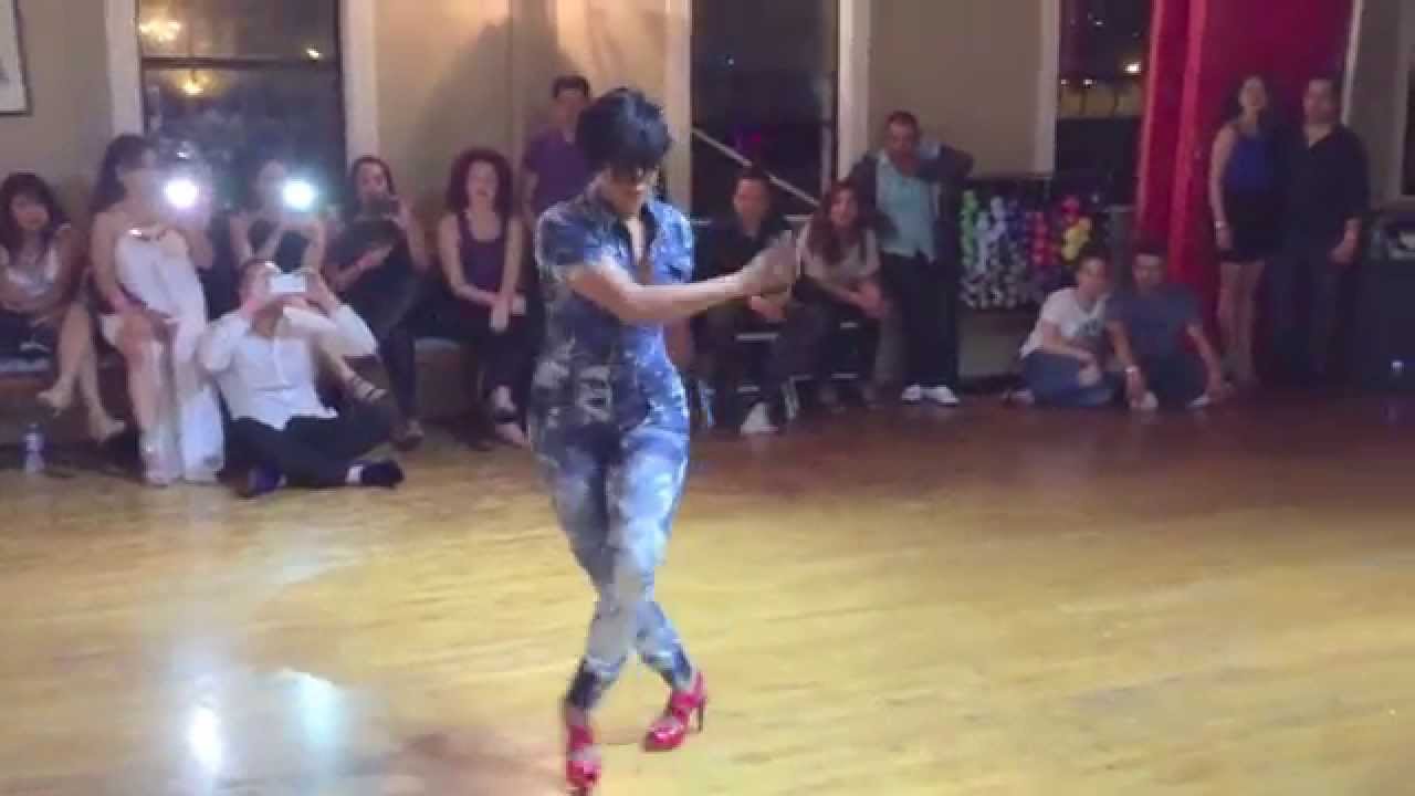 Amanda Estilo Improvisando At Together As One Social 2015