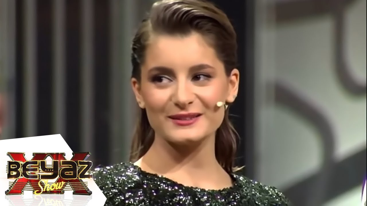 Atiye'nin Tayt Modasını Yeniden Başlatması - Beyaz Show