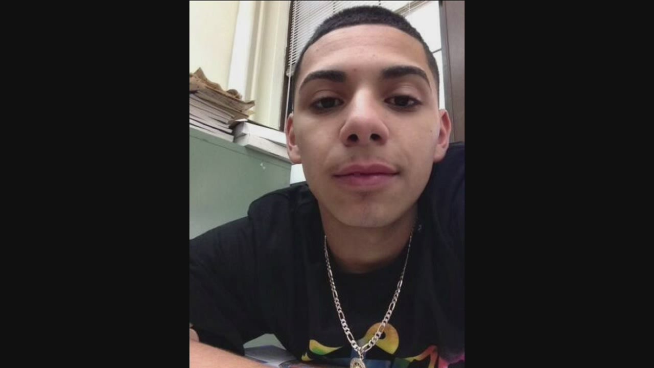 16-year-old dies after allergic reaction to peanuts