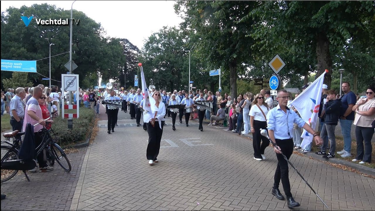 Optocht feestweek Gramsbergen