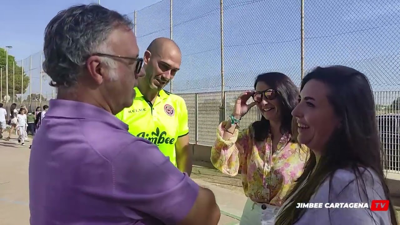 Acto de apadrinamiento de Jimbee Cartagena en el Vicente Medina