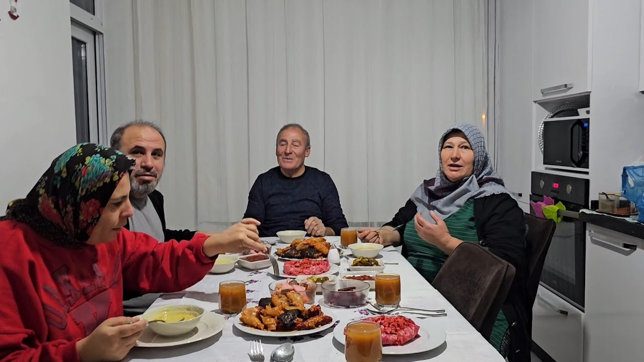 Hatice ablalarla akşam yemeğimiz çay sohbet ❤️