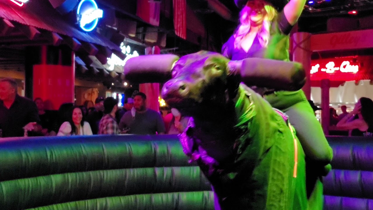 Gilley's  #ridethebull #Gilleys #lasvegas