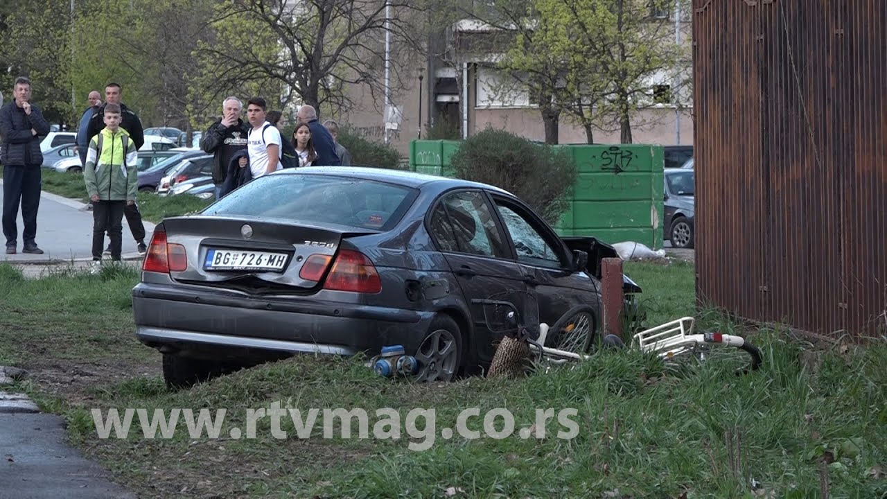 Vozač pokosio dva pešaka