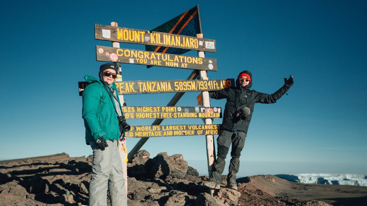 Au sommet du Kilimandjaro - Voie MACHAME