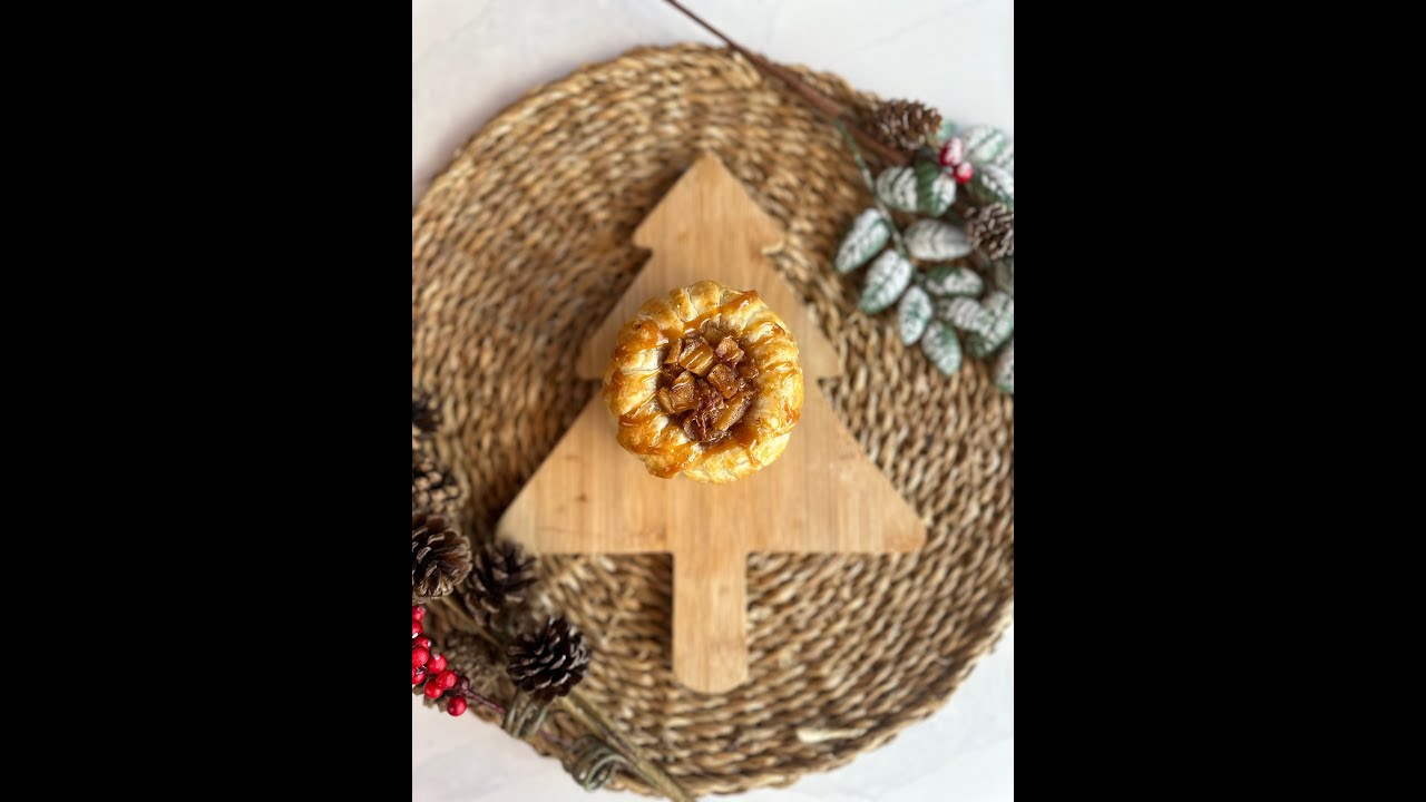 MAÇÃ FOLHADA DE NATAL | TPM por Ju Ferraz