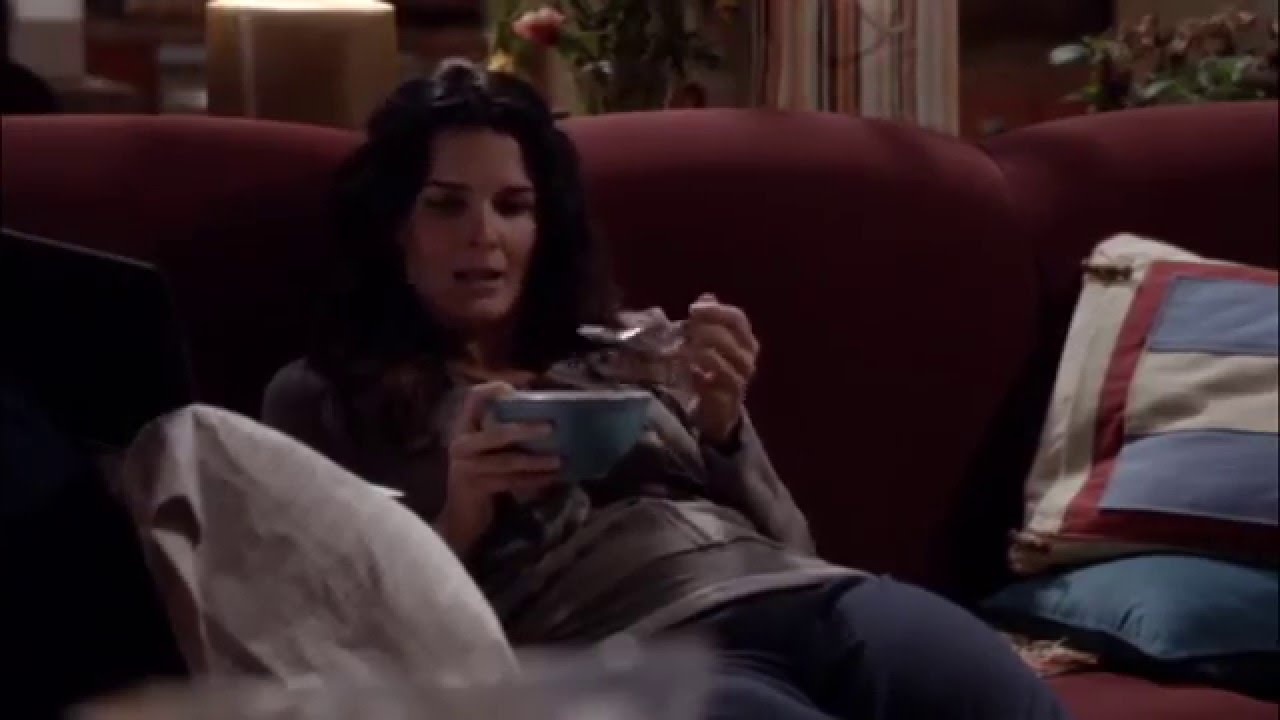 Mrs. & Mrs. Doctor-Detective #11 (Jane/Maura)