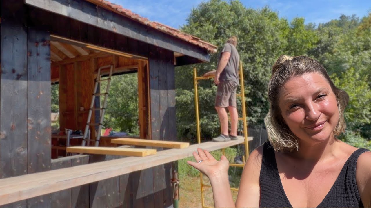 Couple Building A House From Scratch in the Countryside 