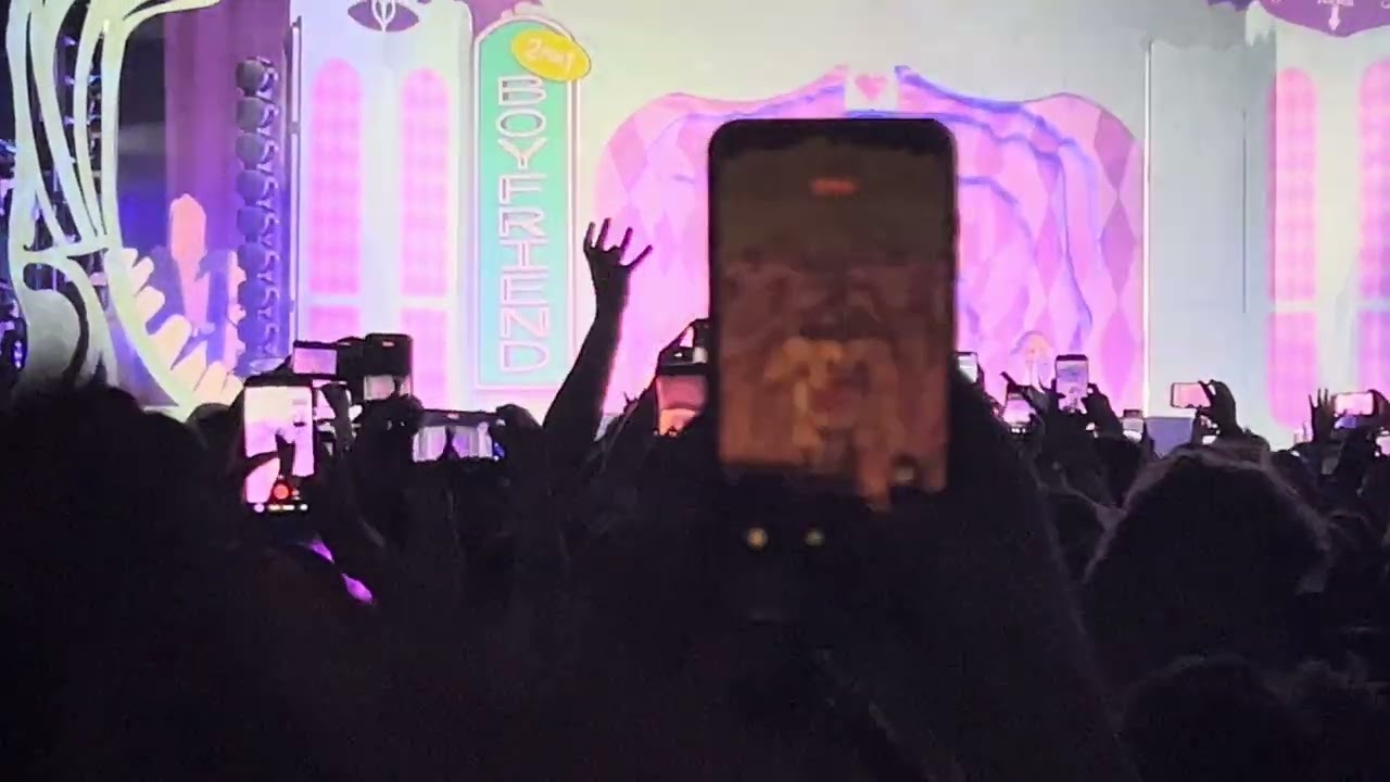 Ashnikko - Chichinya [Full Song] Live @ The O2 Academy Glasgow 11/02/26 [Smoochies Tour]