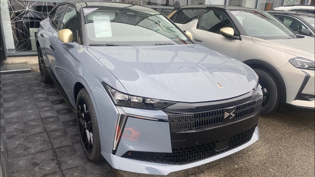 PRÉSENTATION NOUVELLE DS N4 HYBRIDE FINITION PERFORMANCE LINE À VENDRE CHEZ CITROËN CHÂTEAUBRIANT 