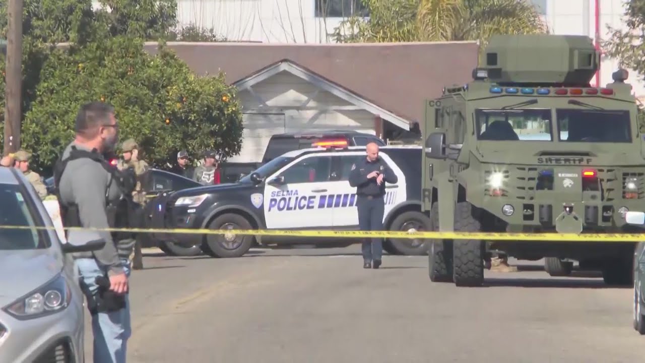Selma Police officer killed in shooting, 1 suspect detained