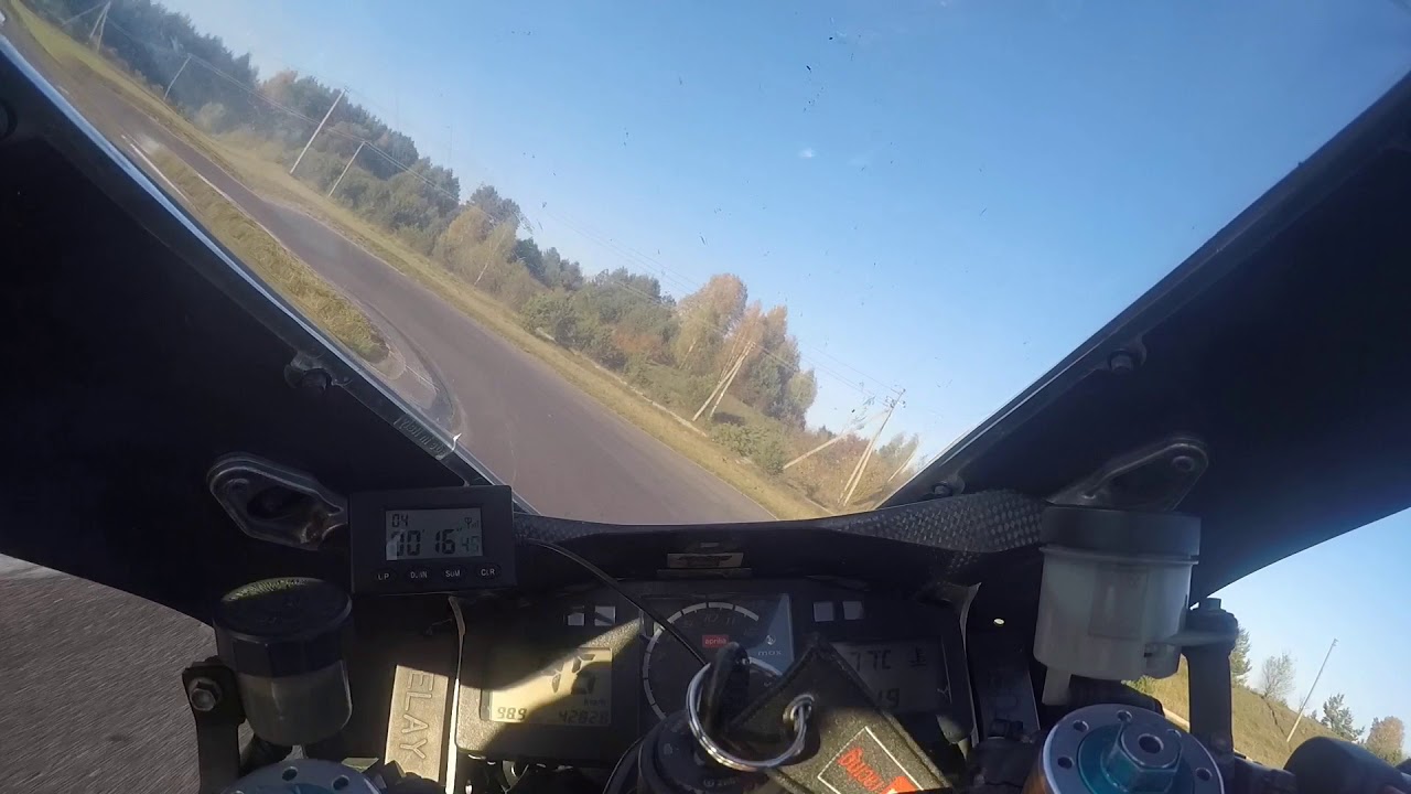 RSV 1000 R @ Auk&scaron;tadvaris
