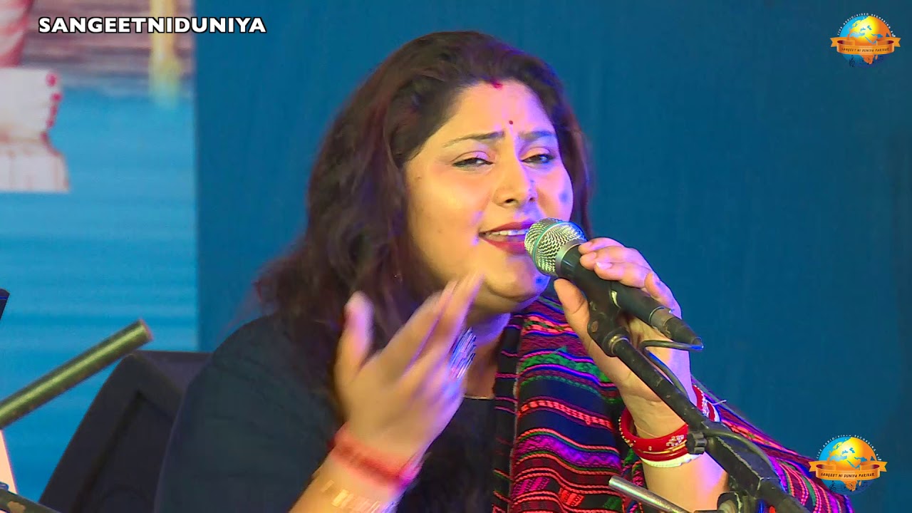 Runa Rizvi || Aaja Tenon Akhiyan Udeek Diyan || Sufi Sangeet || Mathura Moraribapu 2018
