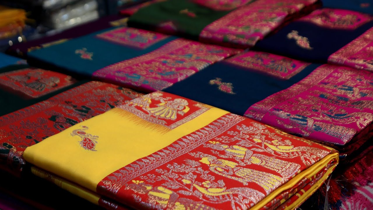 💯 Gobinda Saree Centre | Santipur Saree Wholesale Market | Santipur Saree  Market | Saree Market