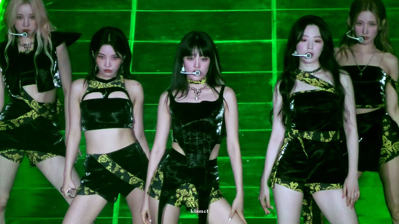 220617 VILLAIN DIES 빌런다이즈 (여자)아이들 콘서트 JUST ME ( )I-DLE in Seoul 민니 MINNIE fancam 직캠