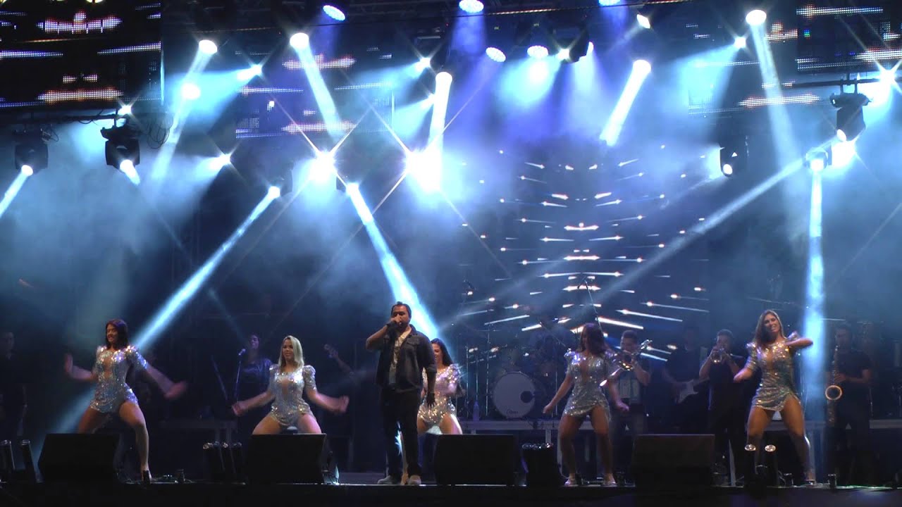 Festa da Luz 2014: Avi&otilde;es do Forr&oacute;: Levanta o copo