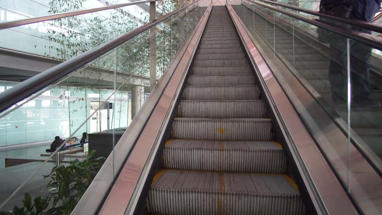 escalator ride at Beijing Capital International Airport Terminal 2