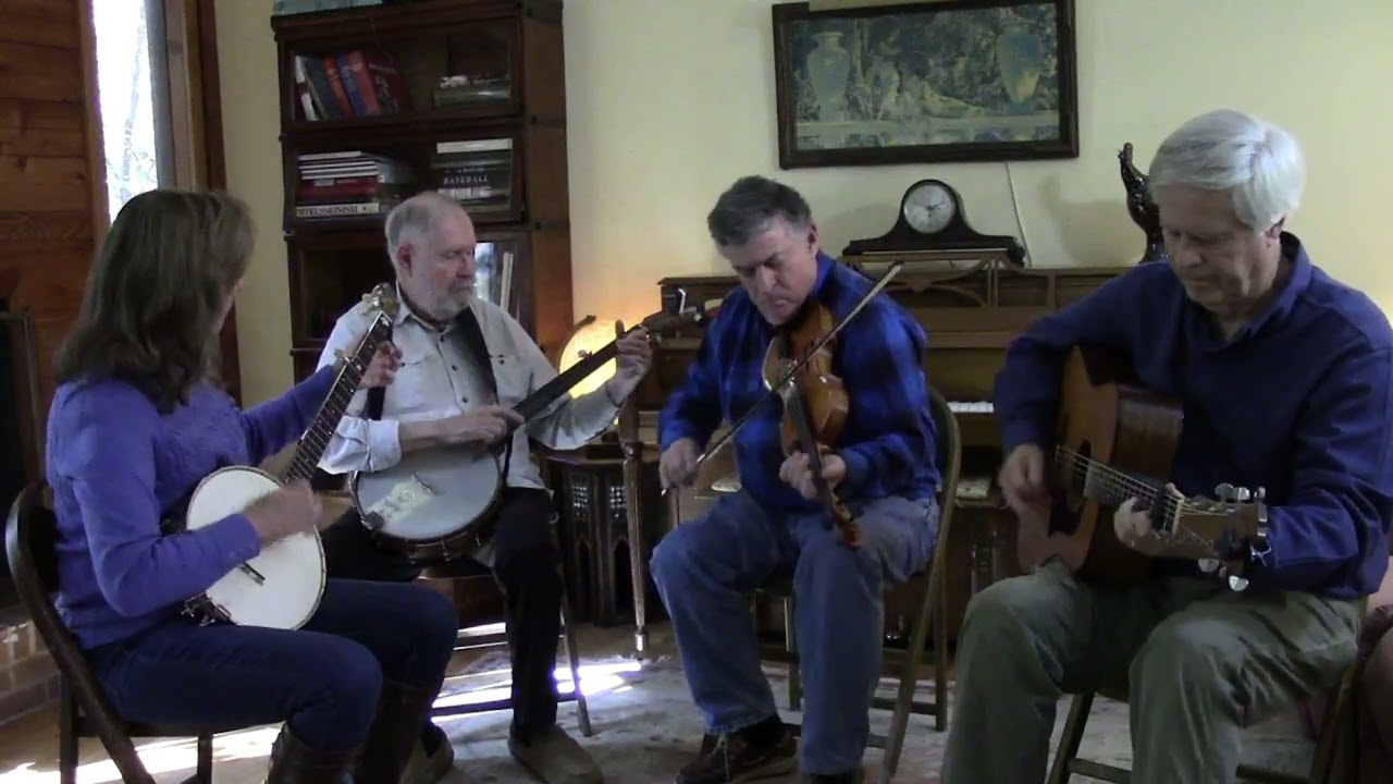 Turkey in the Pea Patch played by the Crescent Moon Rounders