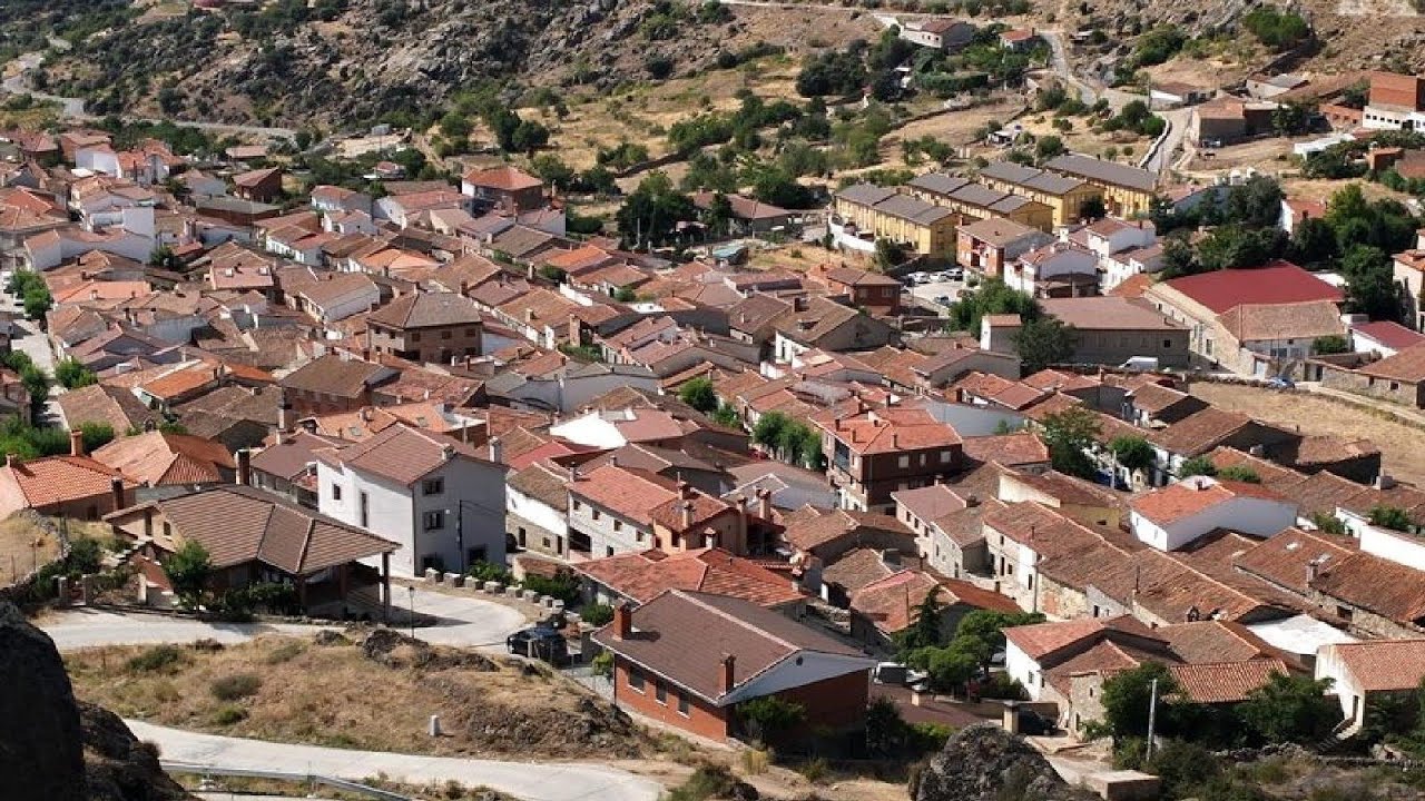 Herrad&oacute;n de Pinares / San Bartolom&eacute; de Pinares