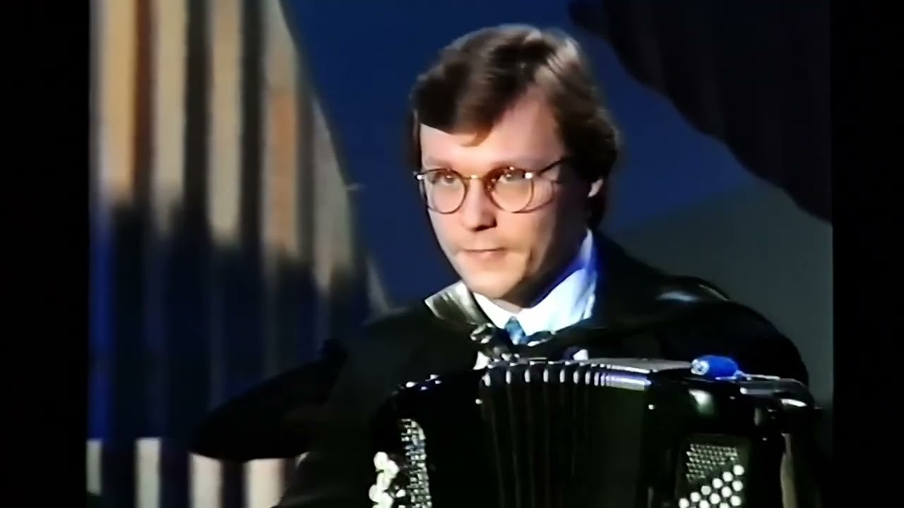 Muistojen polku, tango. Risto Nevala, Jarmo Tinkala 1991. Säv. Filiberto. Tallenne MTV:n ohjelmasta.