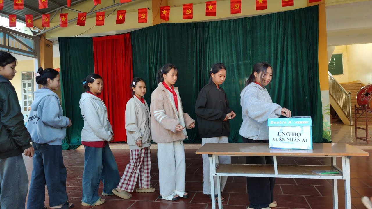 Phát động phong trào ủng hộ xuân nhân ái