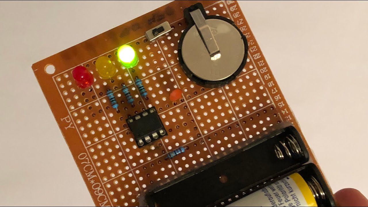 Batterietester selber bauen ⎜Bascom Programm⎜ Attiny Mikrocontroller