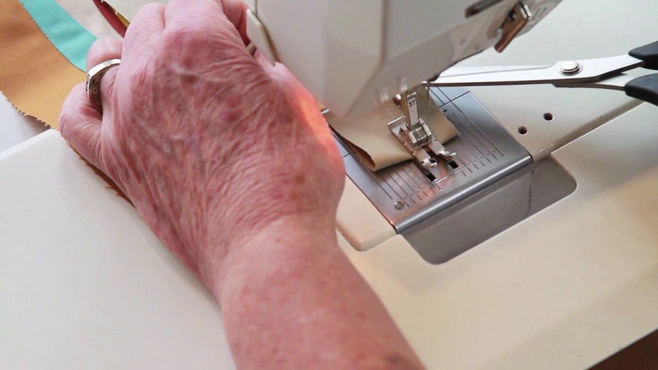 Tutorial : Gentle Curve Cutting for Quilting with Jean Wells