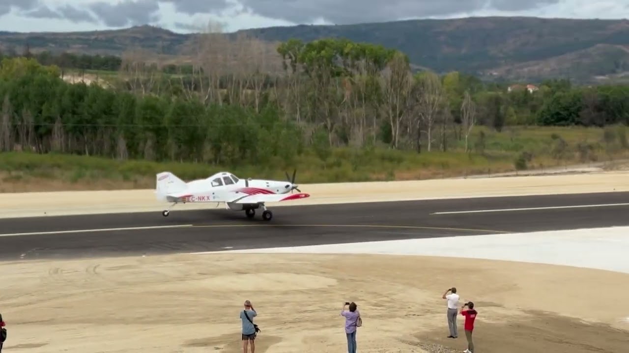 EXHIBICIÓN DE DESCARGA DE AUGA | NOVA BASE AÉREA TRANSFRONTEIRIZA DE VERÍN - OIMBRA