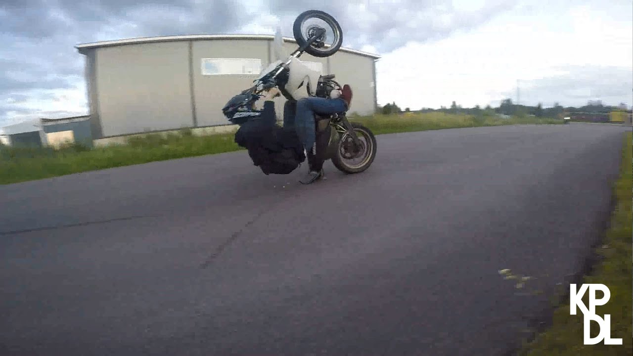 Detsi h&auml;kille || Yamaha Dt 70cc Scraping The Rear Frame - KPDL