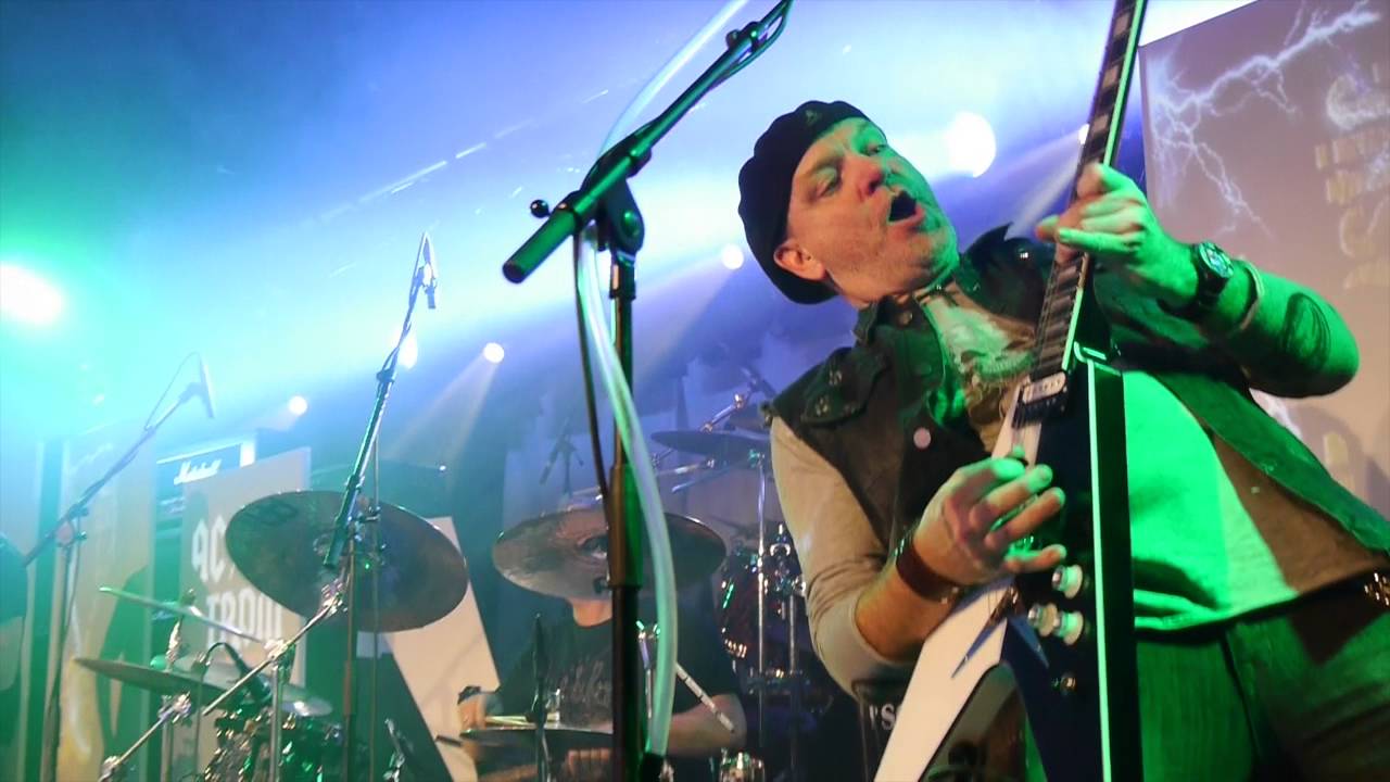 BOBbastic - Sex on Fire - Kings of Leon (Cover) - live at Colos-Saal Aschaffenburg