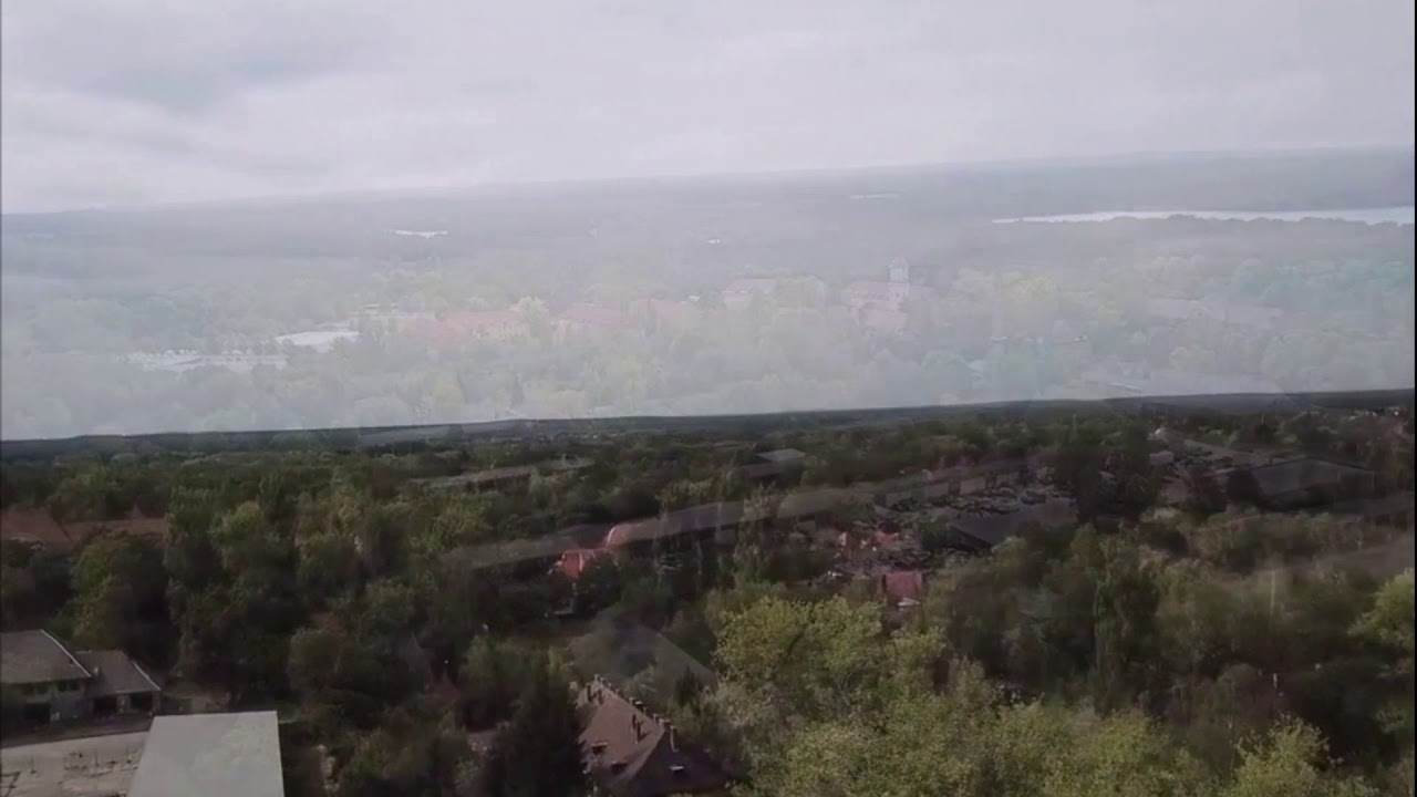 Вюнсдорф с высоты.  Полк Охраны (парк техники)