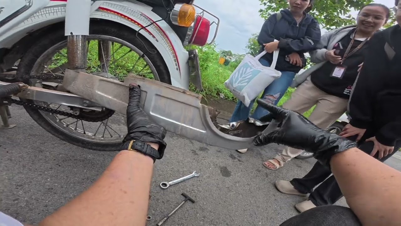 Đúng là cái duyên 4 xe vô 1 chỗ bé nào cũng thấy thương ￼❤️￼#youtube #xuhuongyoutube #longq9