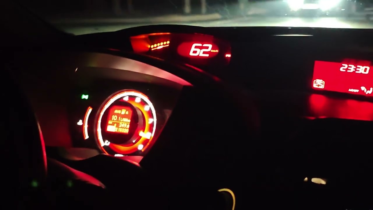 Angies Loud k20 Honda Civic Fn2 235ps Scream in the night acceleration 0-140 kmh