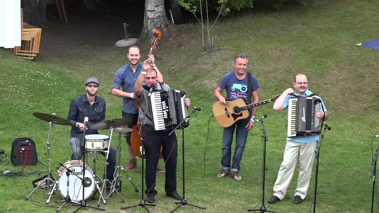 Jörgen Sundeqvist och Mogens Bækgaard spelar Ransäter Hembygdsgård i Gropa 2014