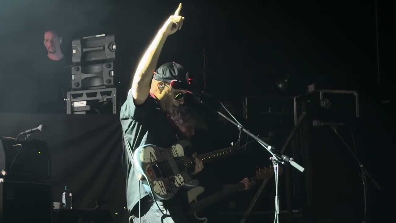 Tom Morello + Band - Like a Stone