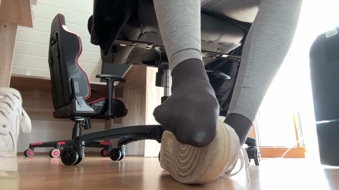 Enjoy my nylon feet while I work